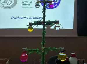 Akademia Ciekawej Chemii na Wydziale Chemii 