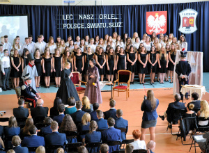 PATRIOTYCZNO – LIRYCZNE ŚWIĘTO SZKOŁY