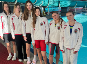 Nasze uczennice WICEMISTRZYNIAMI Województwa Łódzkiego w pływaniu