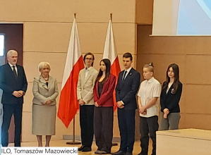 Wyróżnienia dla uczennic I LO