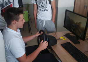 Zdjęcie 3 na 8